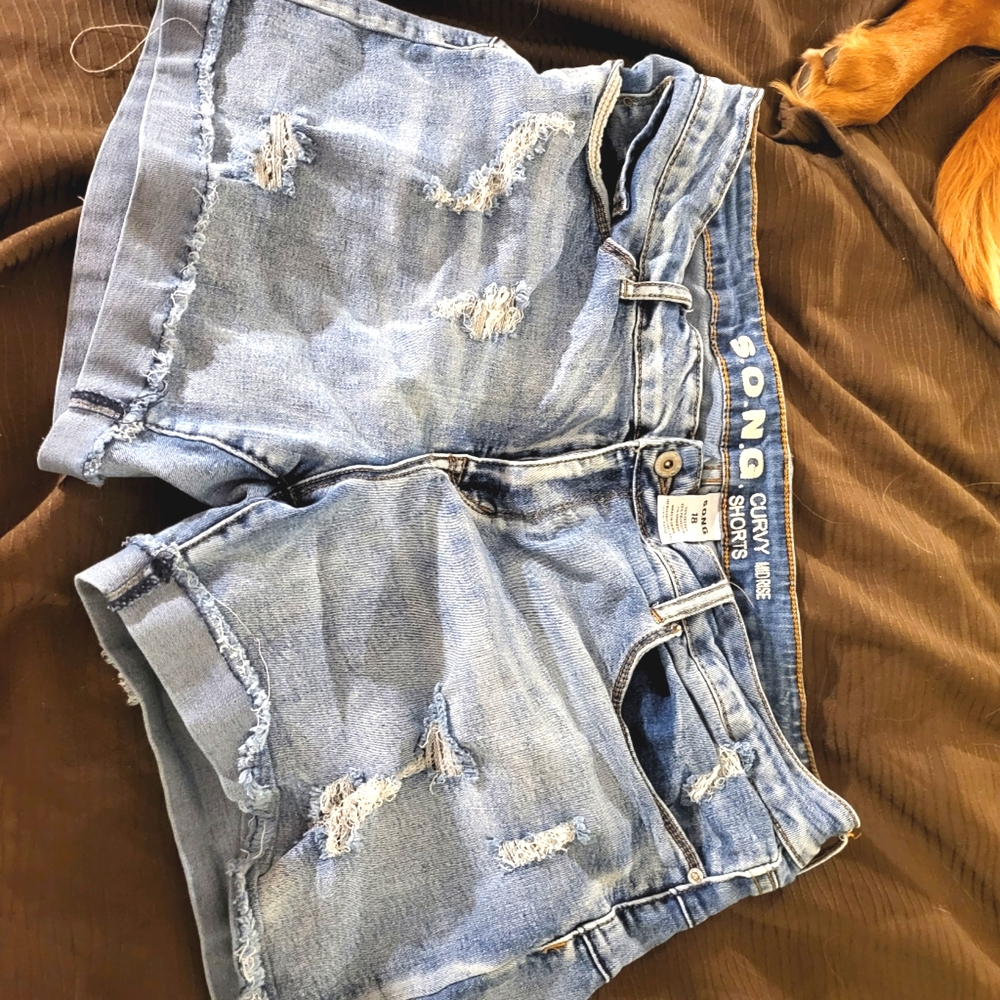 Short shorts